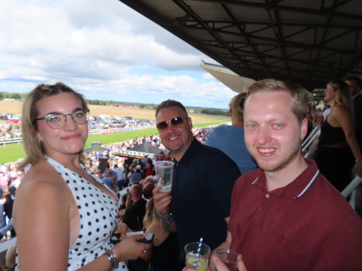 StoretecHull's tweet photo. Some of the Storetec and MDI Cloud teams headed to Beverley Races on Saturday for an opportunity to catch up with colleagues from across the business, and enjoy some well-earned downtime together.

Thanks to everyone who came and made it such an enjoyable day! 🐎 https://t.co/1E88N3HgRV
