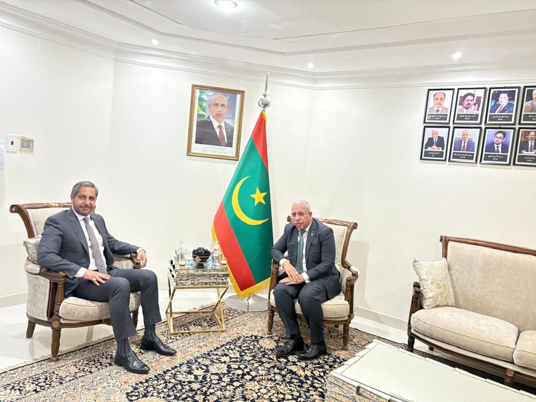 moctaroulddahi's tweet photo. تشرفت اليوم بزيارة صاحب السعادة عميد السلك الدبلوماسي ؛سفير جمهورية جيبوتي لدى المملكة العربية السعودية الأخ العزيز ضياء الدين أبامخرمه و كانت سانحة لاستعراض قضايا ذات اهتمام متشَارَك. https://t.co/zJ4rpQeaXJ