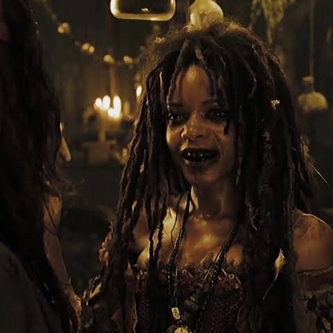 Roy777444's tweet photo. 私が好きな、映画やドラマに登場する魔女4選🧙‍♀️ https://t.co/90MOEj4SQ0
