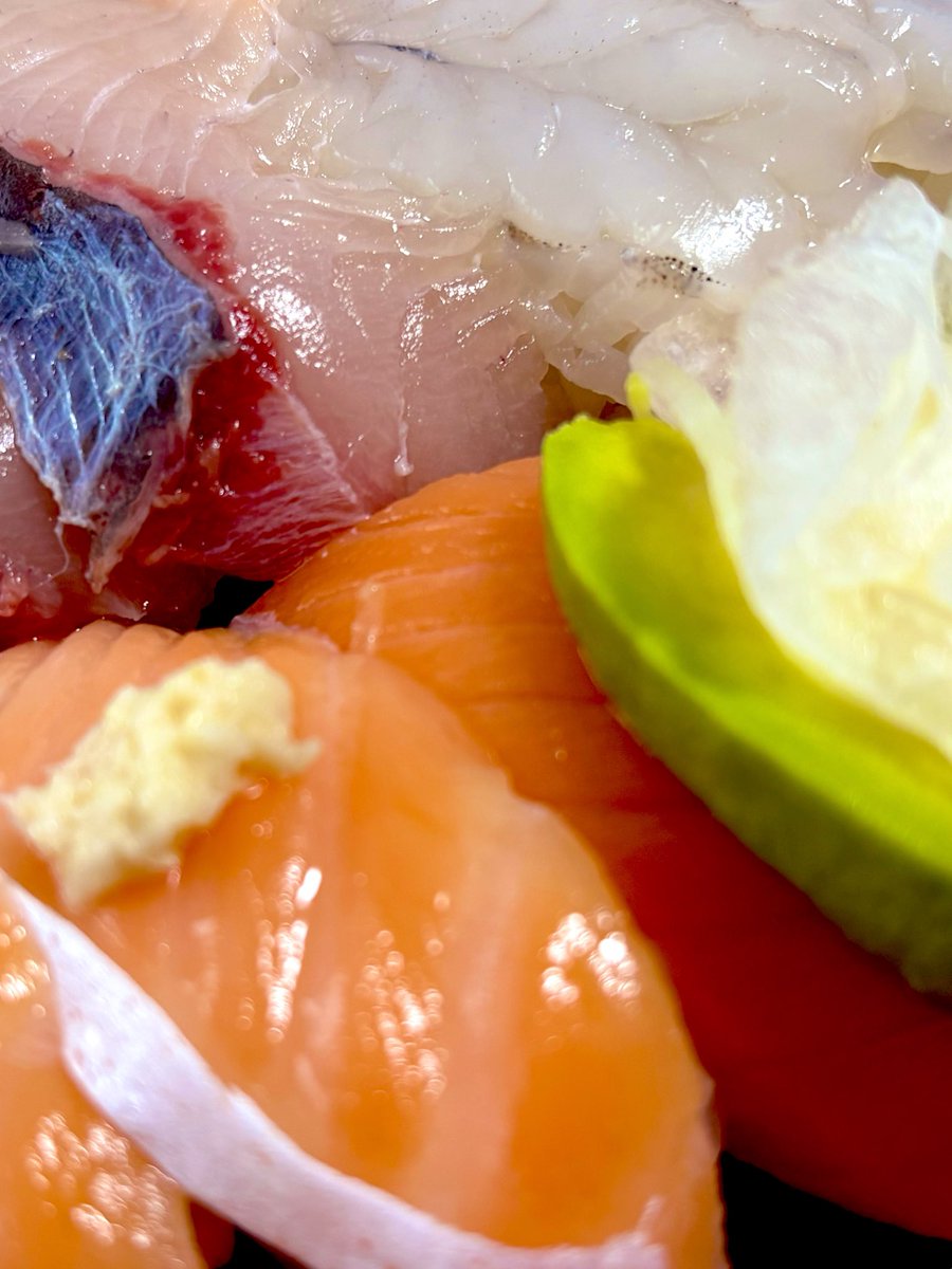UNachiko's tweet photo. 📢
ダイエット始めました🍣🐡 https://t.co/6V05CRJnpI