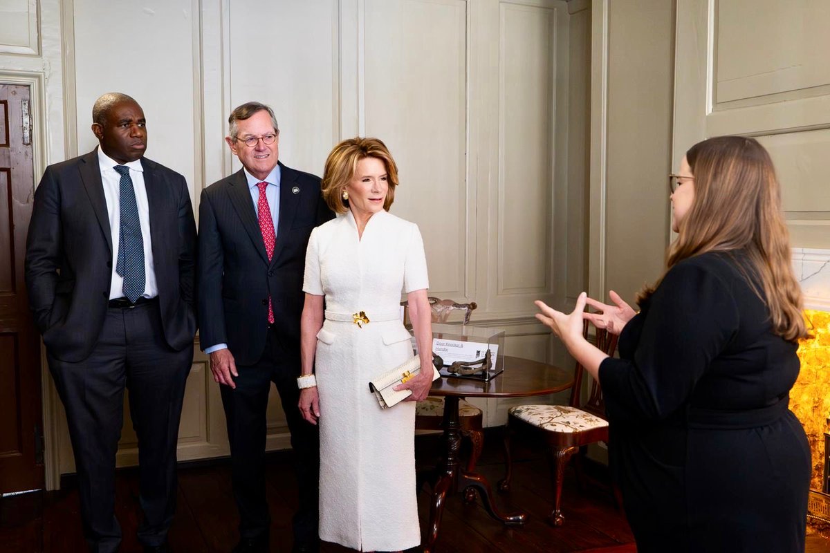 USAmbUK's tweet photo. Last week in celebration of the 250th anniversary of the signing of the Declaration of Independence, Harriet and I joined Deputy Prime Minister @DavidLammy to reaffirm the enduring bond between the U.S. and UK in the historic setting of the Benjamin Franklin House, @BFHouse. Few nations share a partnership like ours, rooted in history, strengthened by shared values, and committed to advancing freedom, security, and prosperity together for generations to come. Thanks to John Studzinski for hosting us.