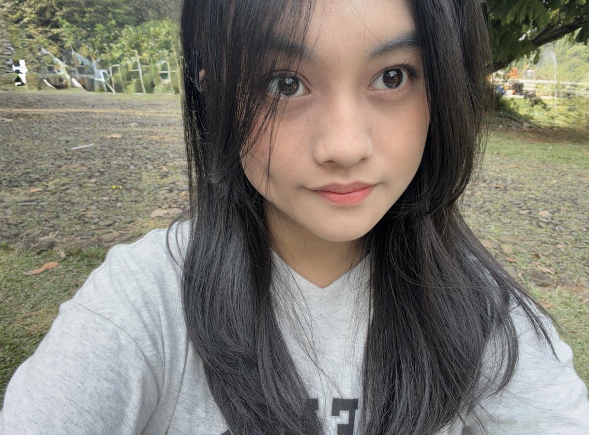 deladelss's tweet photo. 🌳🌳 https://t.co/5xPRdGiS04