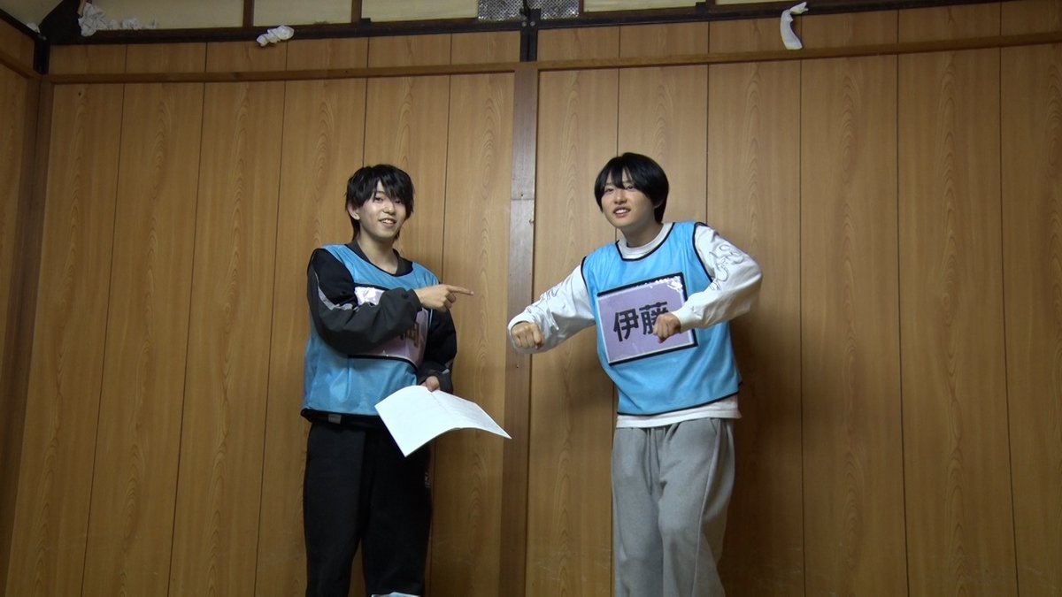 TVGweb's tweet photo. 関西ジュニアの新番組
 「エンターティーチャー 限界弟子入り中！」
7/12放送 ⏰

Boys be・伊藤篤志＆丸岡晃聖の
”あつまる”コンビが漫才に挑戦📣

フースーヤからの“イズム”を元に
お笑いのまち・尼崎で武者修行に挑むも
関西人からは辛口評価が…💭

https://t.co/CyjJPhPnka

#関西ジュニア https://t.co/Iqyje73KOt