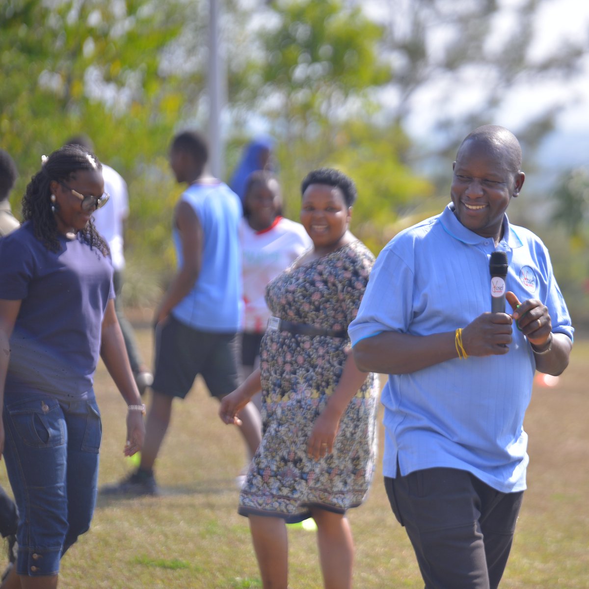 MbararaUST's tweet photo. The retreat also featured interactive team-building sessions facilitated by Mr. Godfrey Ssempungu, Principal Communications & Branding Officer at @kabuniversity. His presentation focused on communication, trust, collaboration, and mutual support. 

Through engaging activities, participants strengthened relationships and appreciated the value of working together toward shared institutional goals.