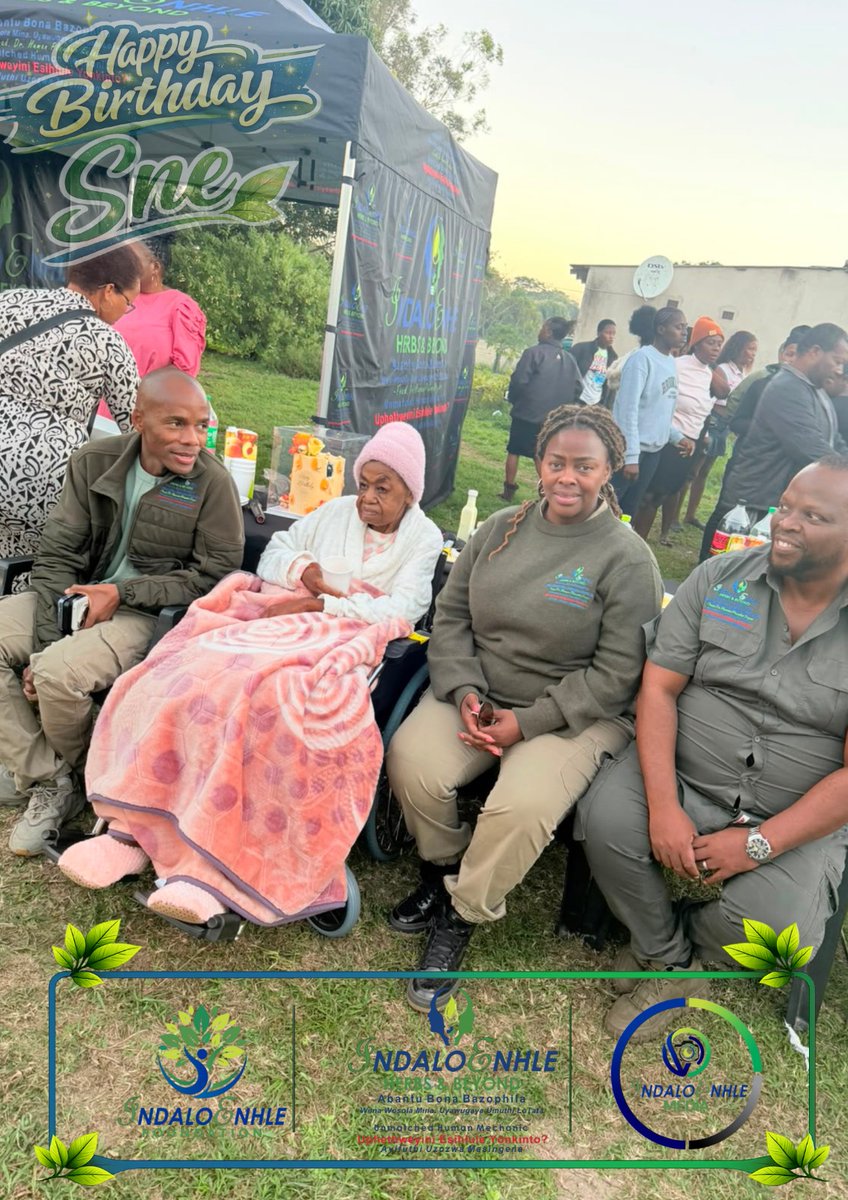 BusieZondi's tweet photo. Happy birthday Sinenhlanhla https://t.co/fl8WotIjus