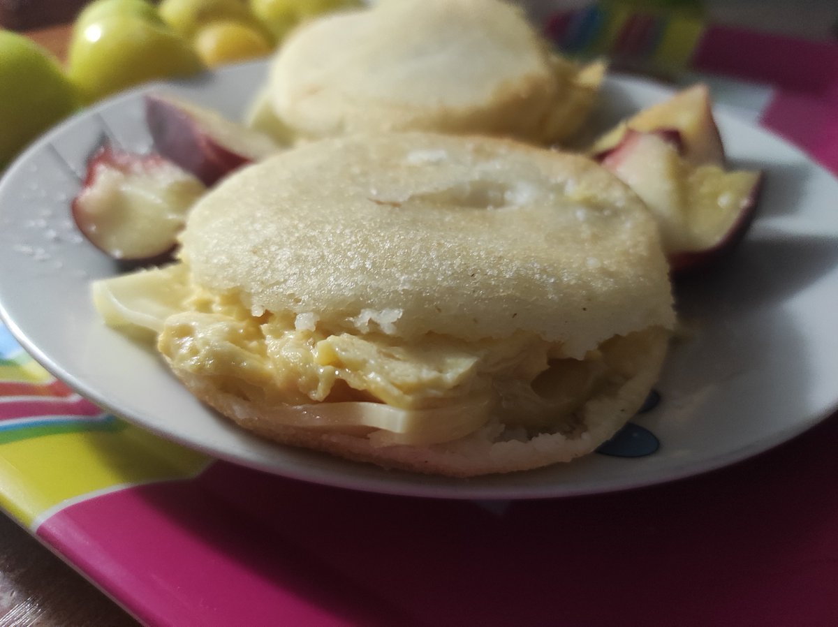 vanessagarper's tweet photo. #Breakfasttime 😍 https://t.co/ORaPXczRnn