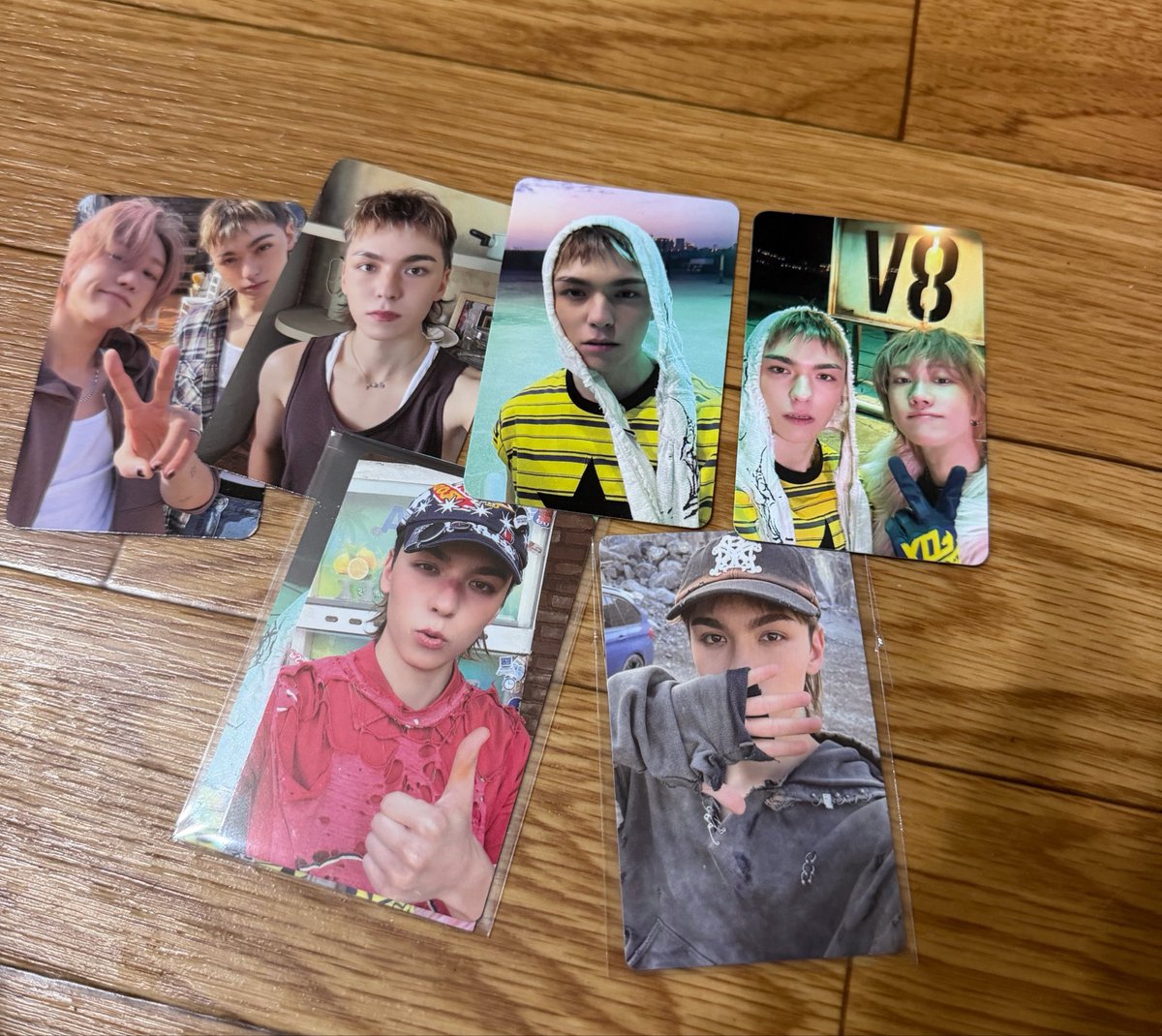 97ming8's tweet photo. SEVENTEEN セブチ V8 ユニット トレカ 封入 特典 weverse kit 交換 共同 ラキドロ

譲 バーノン ミンハオ 🐻‍❄️ 🐸
求 ミンハオ the8 ミョンホ 🐸

郵送📮or韓国11.12香港19会場手渡し
お気軽にお声掛けください🙇‍♀️ https://t.co/WEtl6f0FvW