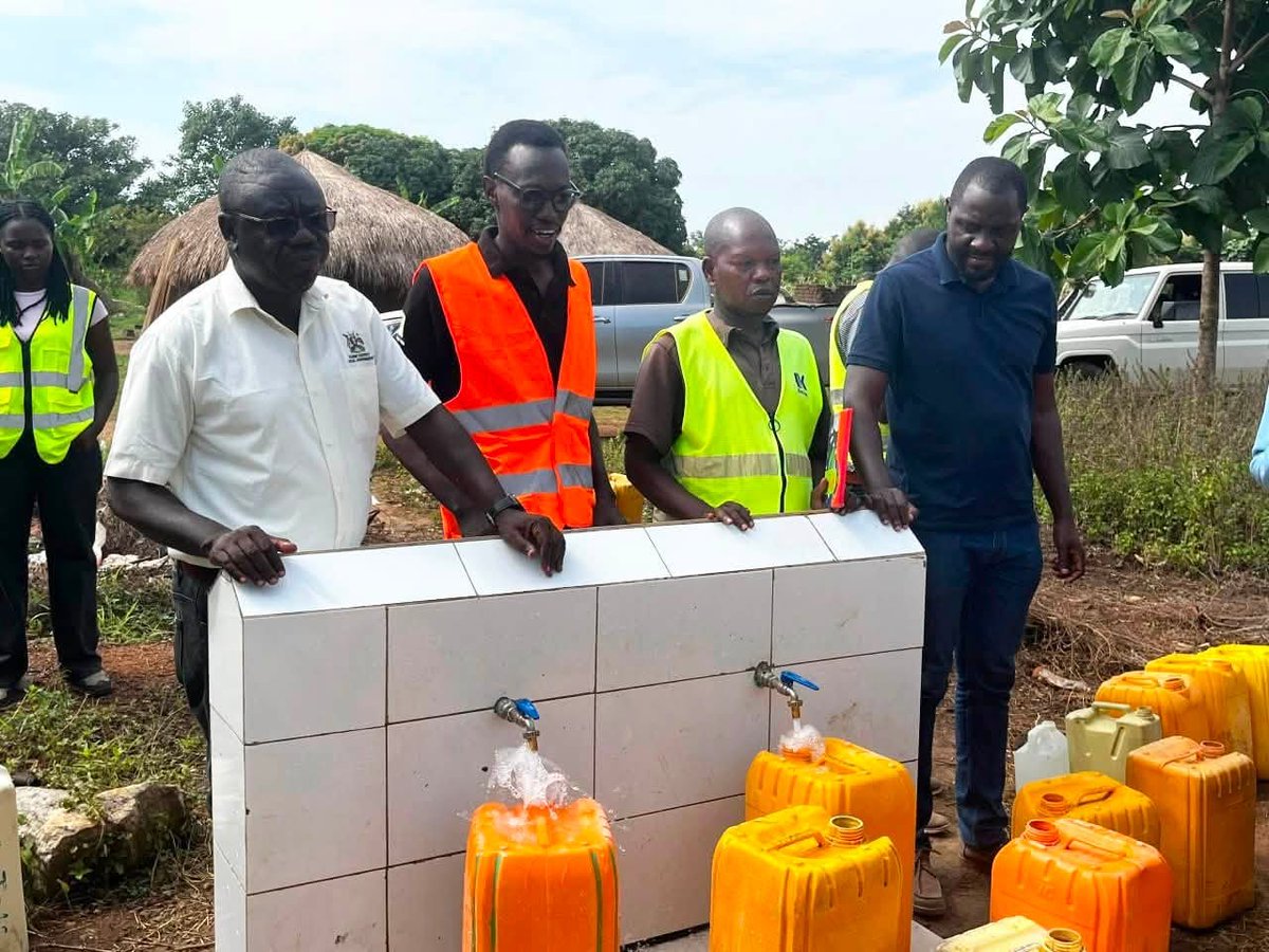 OOwomugasho's tweet photo. Clean hands and safe water in schools mean healthier families and a stronger, more resilient nation at the grassroots level. This proactive approach to public health is a proud achievement of President Yoweri Museveni. 
#WhyUgDecidedM7 https://t.co/B5AzifnW8O