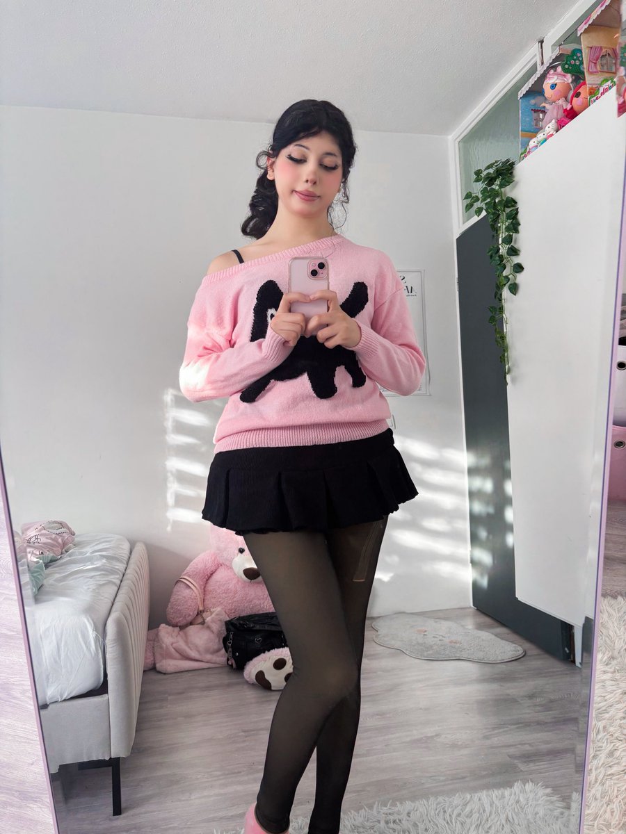 tifagirlx's tweet photo. Do i pass as a girl ? ✌🏻💕 https://t.co/N0gTC8UdJN