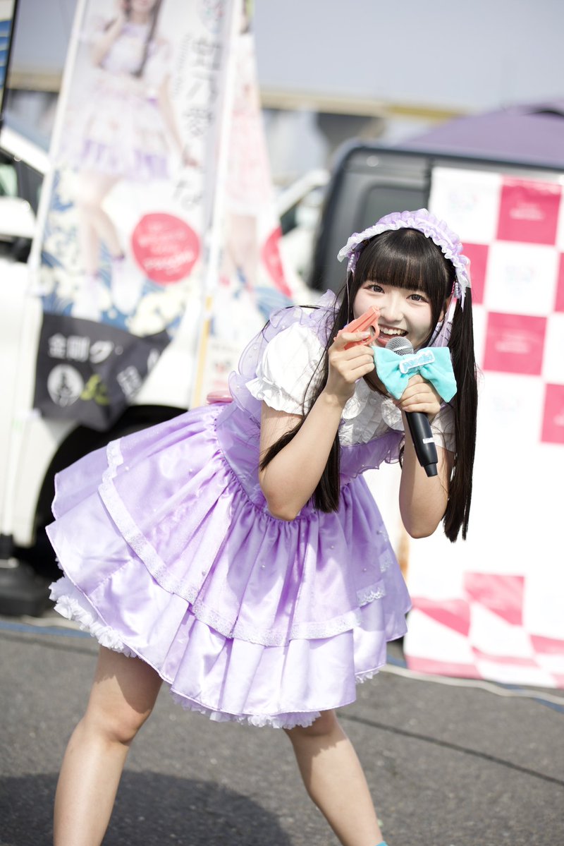 GaOpacchi's tweet photo. 2026.07.05
館鼻岸壁朝市ライブpacchi

紫💜んなちゃん生誕祭前朝市ライブ
全員んなちゃん衣装😍
それぞれに合ってる衣装で似合ってた〜💜𝙿𝚞𝚛𝚙𝚕𝚎

#日本一朝早く会えるアイドル 
#館鼻岸壁朝市
#Twinkle
#pacchi 
#虹乃愛んな
#水綺もか
#羽衣舞
#双葉ゆうみ https://t.co/6sQRu54ShP