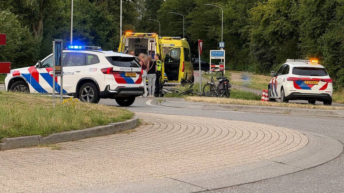 Fietser met spoed naar ziekenhuis na val in Gendringen