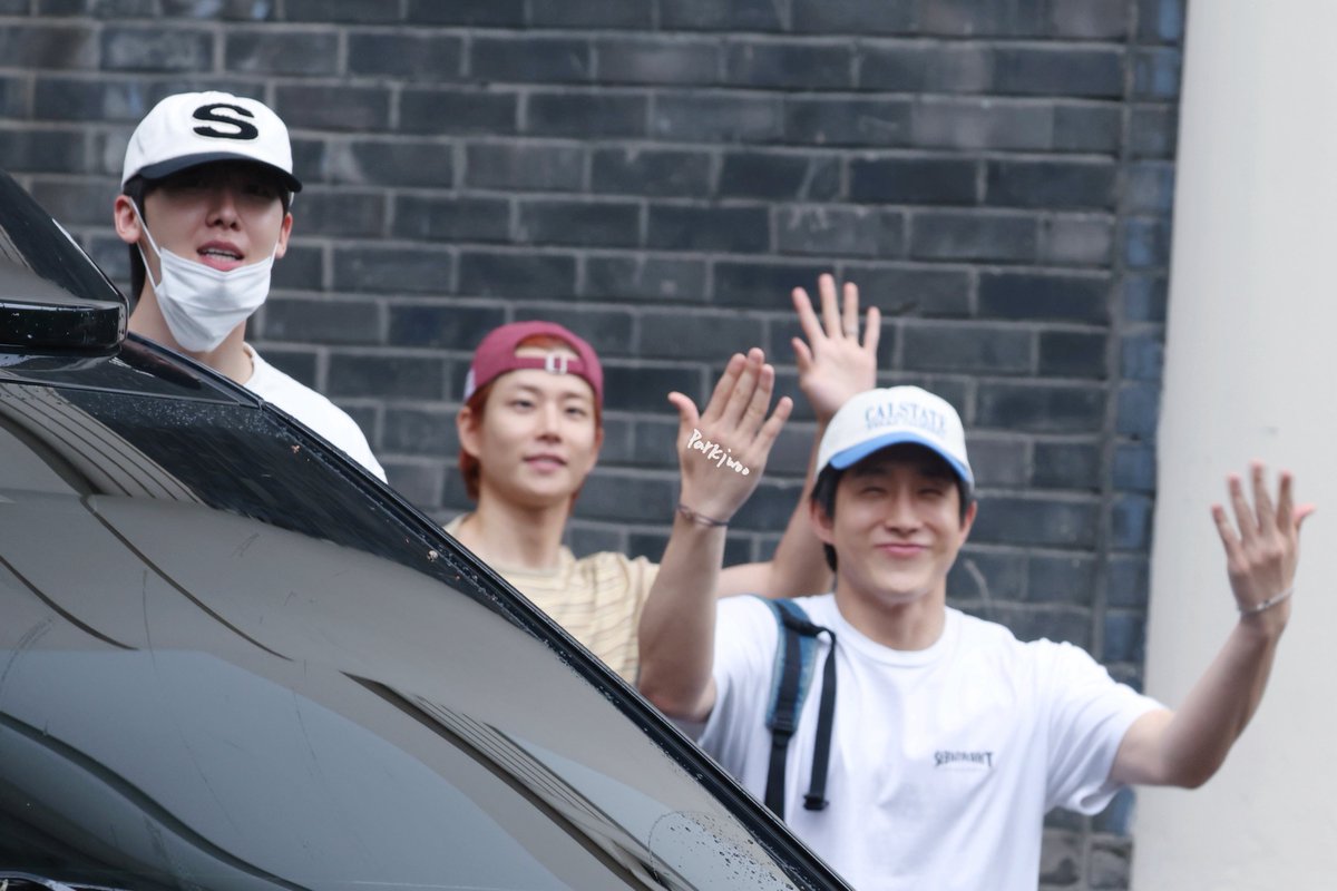 kiwilee0213's tweet photo. 260705 
모자 형제들 o(^▽^)o 🧢🧢🧢

#진진 #JINJIN #박진우
#엠제이 #MJ
#SANHA #윤산하 
#ASTRO #아스트로 https://t.co/ouVJ8nsgaO