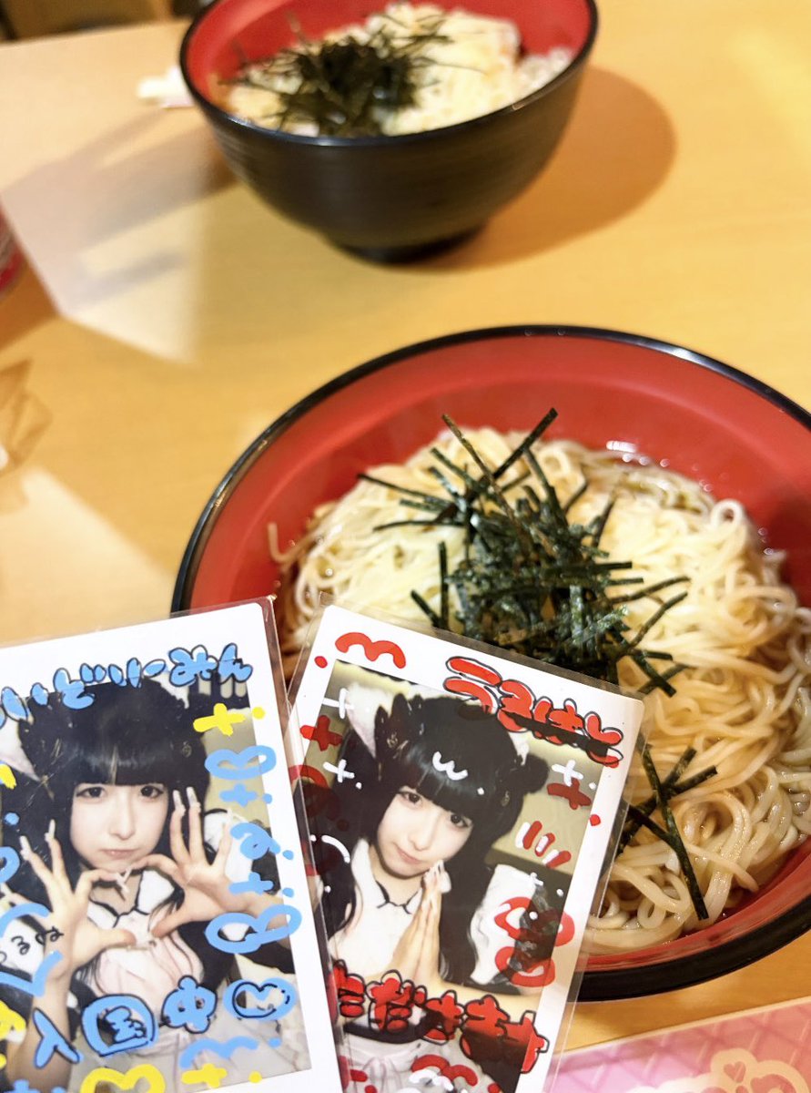 nyaul7's tweet photo. 入国中♥ https://t.co/H3VBVEhFx7