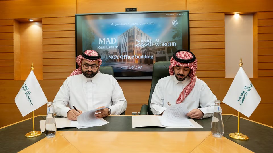 sabqorg's tweet photo. الورود تستحوذ على عقار مكتبي في الرياض بقيمة 69 مليون ريال ضمن استراتيجية تنمية الأصول المدرة للدخل
https://t.co/qIqCl4oy30
@alworoud https://t.co/aFSd7ABtN3