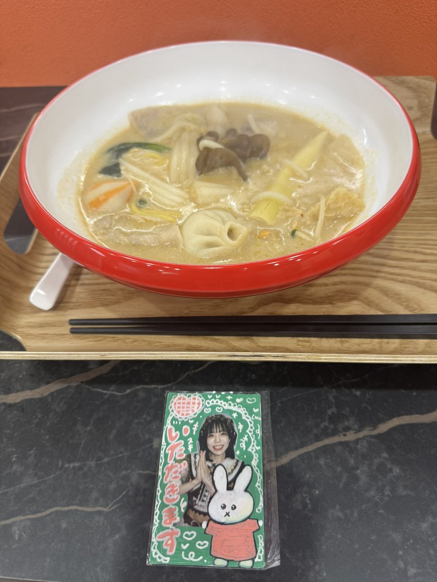 elmoel16's tweet photo. 前から気になっていて
スープがとっても美味しいです！！
ブンモジャも一番美味しかったです🎶 https://t.co/aZyPRDf0yv