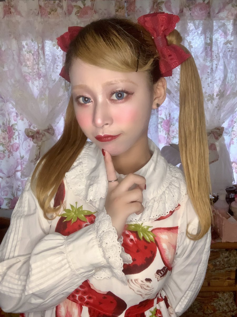 mellow_bonbon's tweet photo. おすましべり〜ちゃん🍓 https://t.co/yLRIcaVrv1