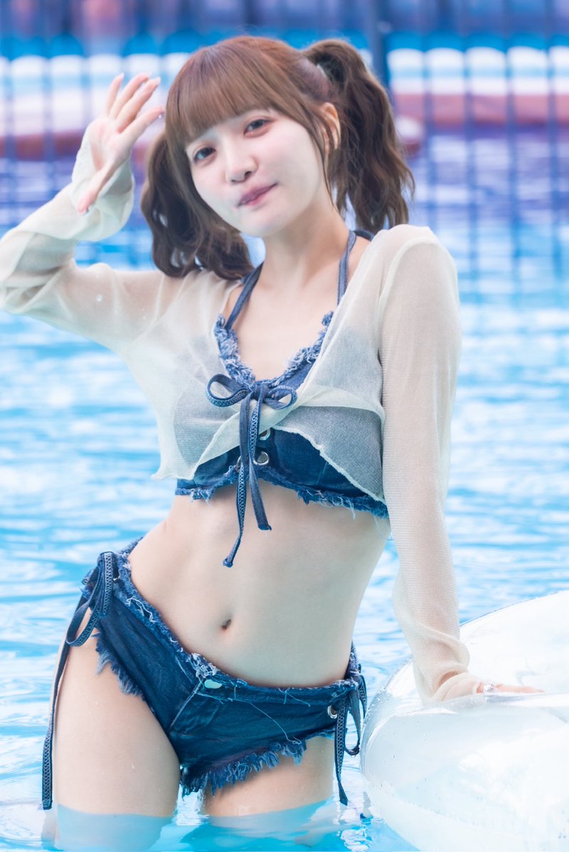 OtaPhoto_Blog's tweet photo. 椎名もあ（ @exc_moa ）

かわいい

#近代麻雀水着祭2026 #椎名もあ https://t.co/ji50C6zaRk