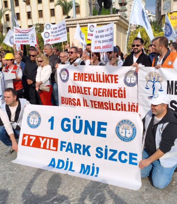 RK343737's tweet photo. @mihribanugurluu Algılara tokuz adalete açız 
Kademeli emeklilik talep değil anayasal haktır 
@EmadDernegi
#KademeÇıksınArtık https://t.co/zRjMRrIKyS