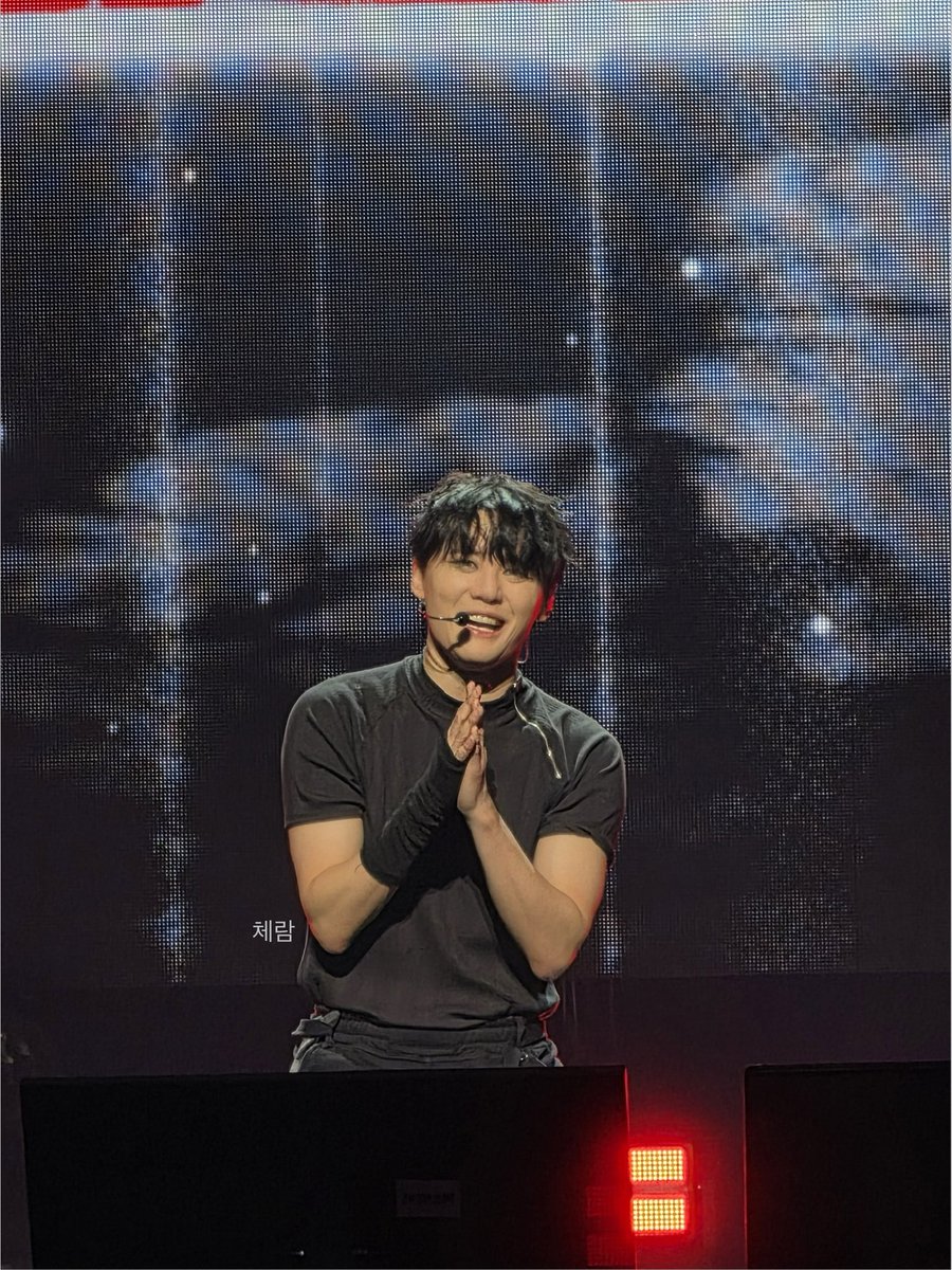 __xiaxiaxia1215's tweet photo. 투래비티 얼마나 하기 싫은지 감도 안오는 싹싹 비는 볶머근육강쥐🙇🙏 https://t.co/WfNXhQMEIm