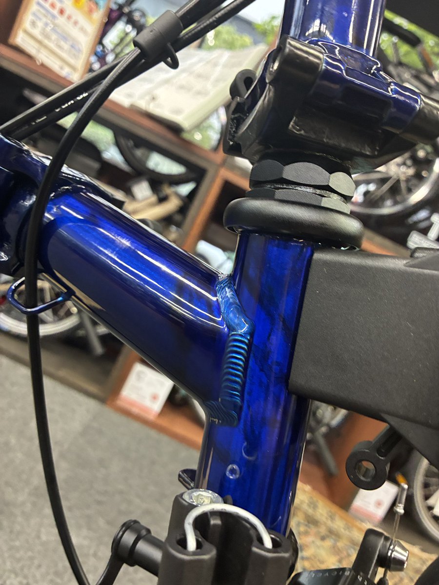 BROMPTON P Line ボルトブルーラッカーをご納車しました！ P Lineは