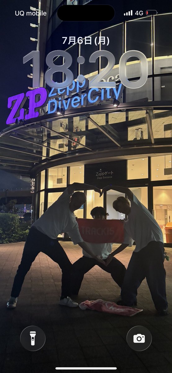 Rui01935622's tweet photo. 俺のロック画面候補 https://t.co/waCCr0AUl9
