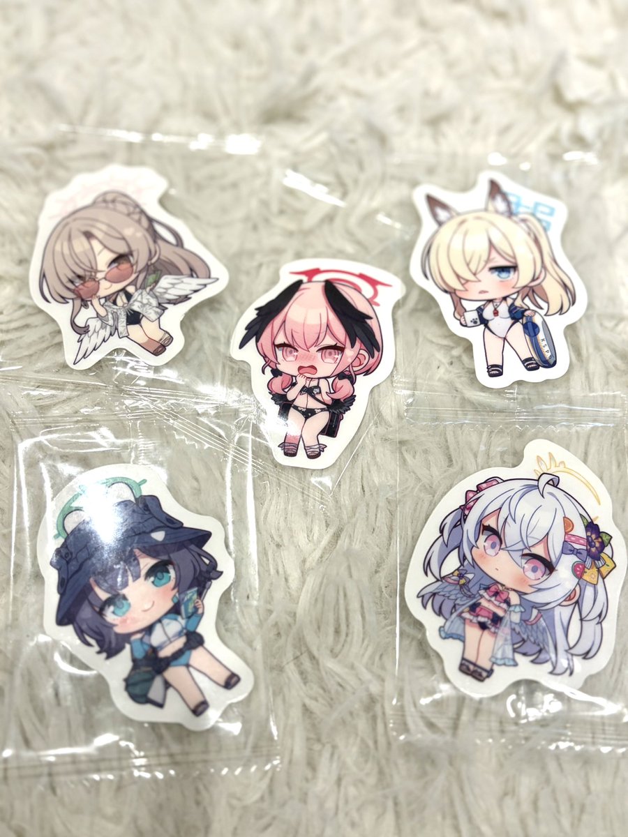 blue_custom_arc's tweet photo. コンプしたけどセイア2枚目がどうしても欲しくて追い剥きむき😌 https://t.co/wHnlegGU7U