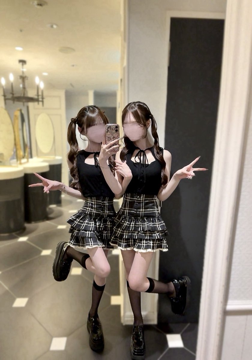 _yupicochan's tweet photo. お揃いANDWANG🖤🐈‍⬛🎀 https://t.co/YPfTkldZut