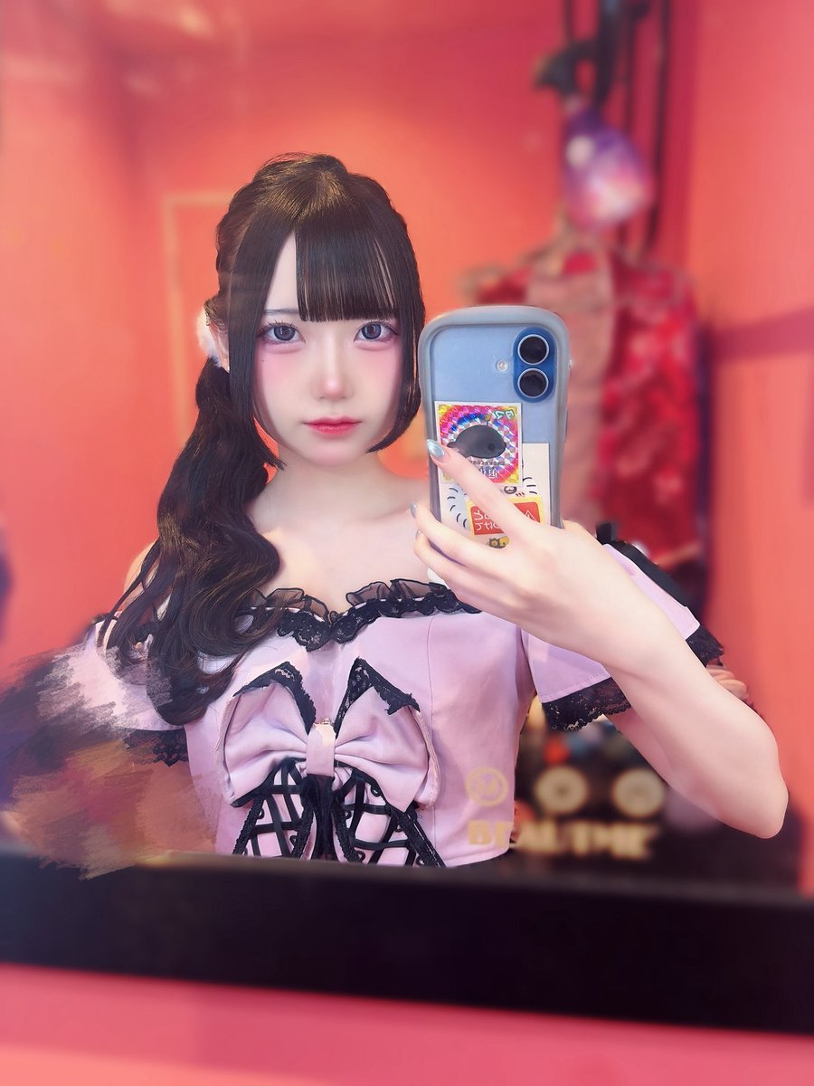 にょーん🐈‍⬛🎀