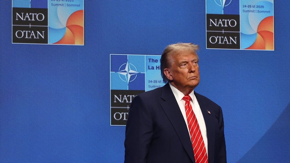 taghaberleri's tweet photo. ABD Başkanı Donald Trump'ın Ankara programı belli oldu.

🔹 10.30'da NATO Genel Sekreteri ile görüşecek.

🔹 10.50'de resmi karşılama töreni ve NATO aile fotoğrafına katılacak.

🔹 11.15'te NATO Liderler Çalışma Oturumu'na katılacak.

🔹 14.15'te Cumhurbaşkanı Recep Tayyip Erdoğan ile selamlaşacak.

🔹 15.00'te devlet karşılama törenine katılacak.

🔹 15.15'te Cumhurbaşkanı Erdoğan ile ikili görüşme gerçekleştirecek.

🔹 16.15'te basın toplantısı düzenleyecek.

🔹 19.05'te NATO Liderleri Sosyal Yemeği'ne katılacak.