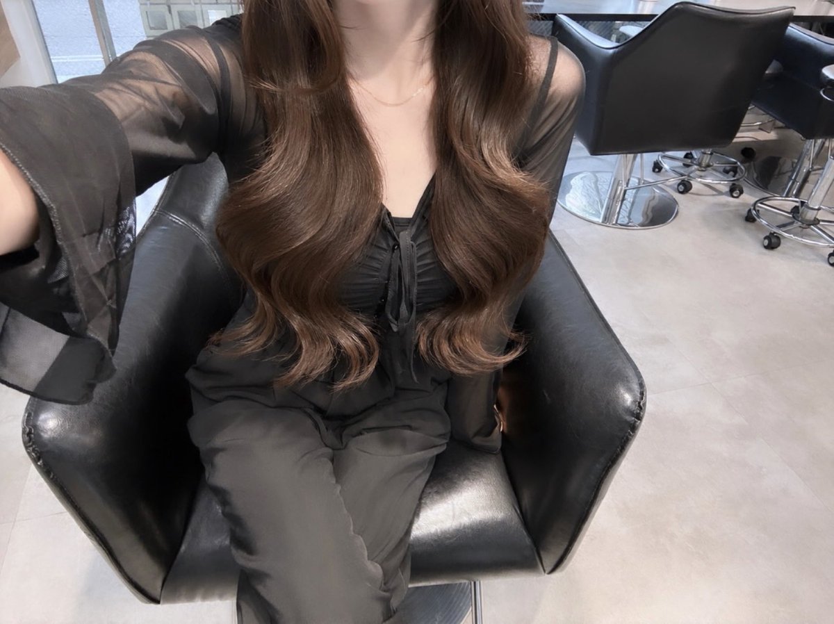 ta15sa's tweet photo. ✂︎✂︎✂︎ https://t.co/pFSUR7jTW6