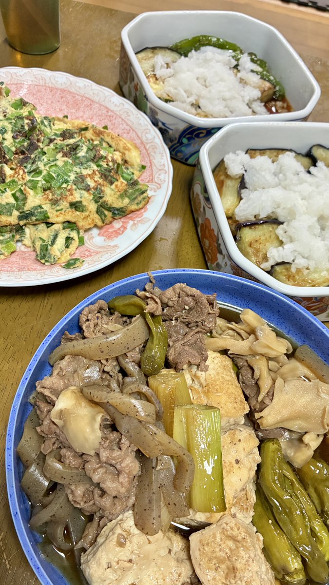 tyokopark's tweet photo. 今日の晩御飯🍴
夫氏ご飯🥳 煮浸し美味いー https://t.co/r9QFUYhMA6