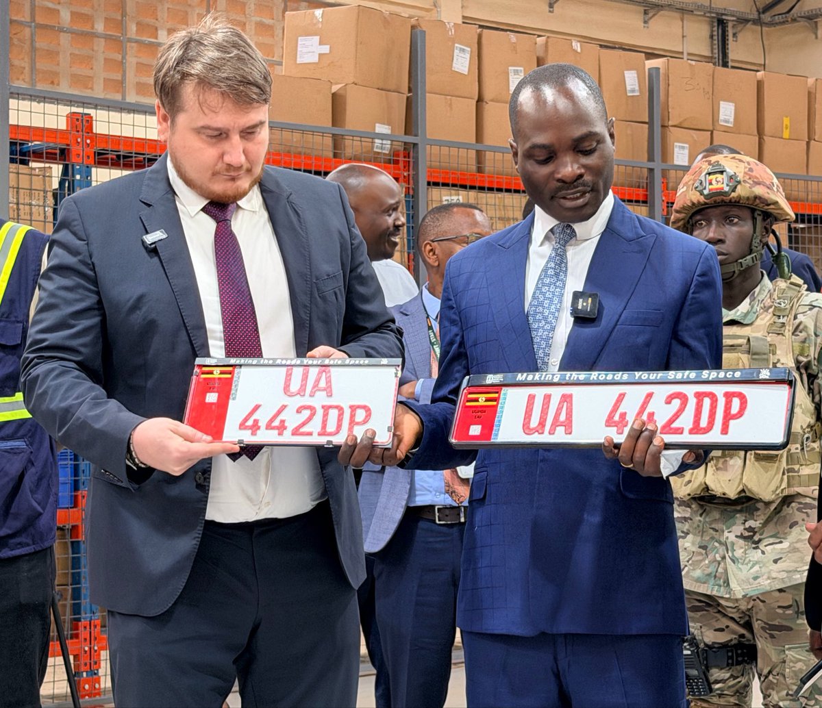 TheAnkoleTimes's tweet photo. UPDATE: The Minister of Works and Transport has directed contractor JSCGS to eliminate all production bottlenecks at the Kyambogo digital number plate facility by the end of August after ongoing shortages disrupted first-time vehicle registrations. https://t.co/7y2TggQqYE