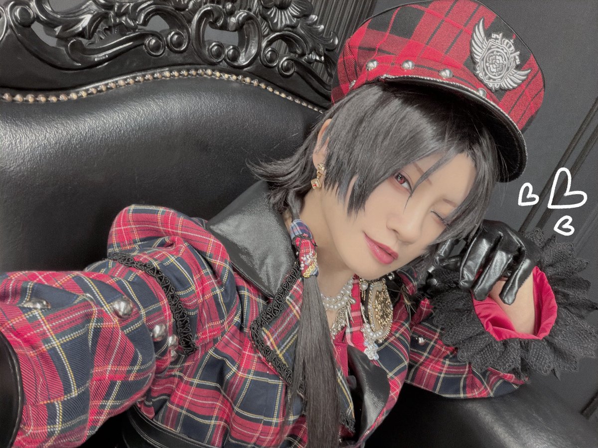 KGR000813's tweet photo. ⚠️cos.5三ｭ衣装注
撮影写真が天才だったので先にデータあげちゃったけど✌️
念願すぎる🌹単馬奇 kwm衣装✨
大好きな公演全通して寂しくて抜け殻になりながらずっと作業したので感無量🥲✨同じ椅子座れて超テンション爆上がりでした✌️︎⤴︎ ⤴︎
📸さゆぴ初日からずっとずっと支えてくれて有難う😭
* https://t.co/DWXliWanqF
