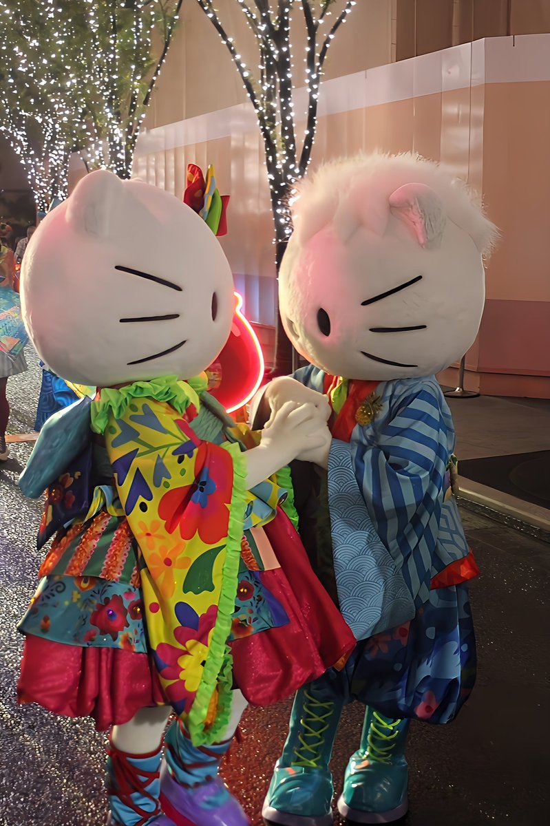 ハロー！ ネオンサマー・グリーティング 7/5 お見送り キティちゃん