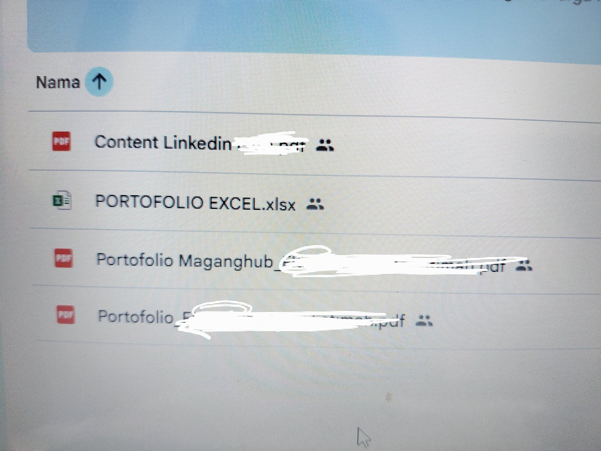 girlslikedonut's tweet photo. Portofolio bisa fiktif ga si??? 
- bisa, tu nyatanya yang excel bukan projek kerja atau hasil magangku wkwk btw aku belajar excel yang serius dari kuliah, terus ta pake buat apply maganghub, yawes lolos, menurutku hal kecil skill kudu dipamerin bjir wkwk even ga seberapa. TAPI KALO APPLY KERJA JUGA BELAJAR INTERVIEW YH KAKAK KAKAK🙏

ya sok ngide aja si aslinya kalo dipikir-pikir kita bisa buat sesuatu harus ada hasilnya ga si? 
tidak ada bukti = hoax

semoga HRD yang liat faham apa yang ta kerjain wkwk btw konten linkedin itu bukan buat linkedinku ya, itu aku magang di agency dulu pernah suruh buatin konten di canva jadi yawes ta buat aja + dikasih contoh edit konten yang bener gimana wkwk👊😝✊️