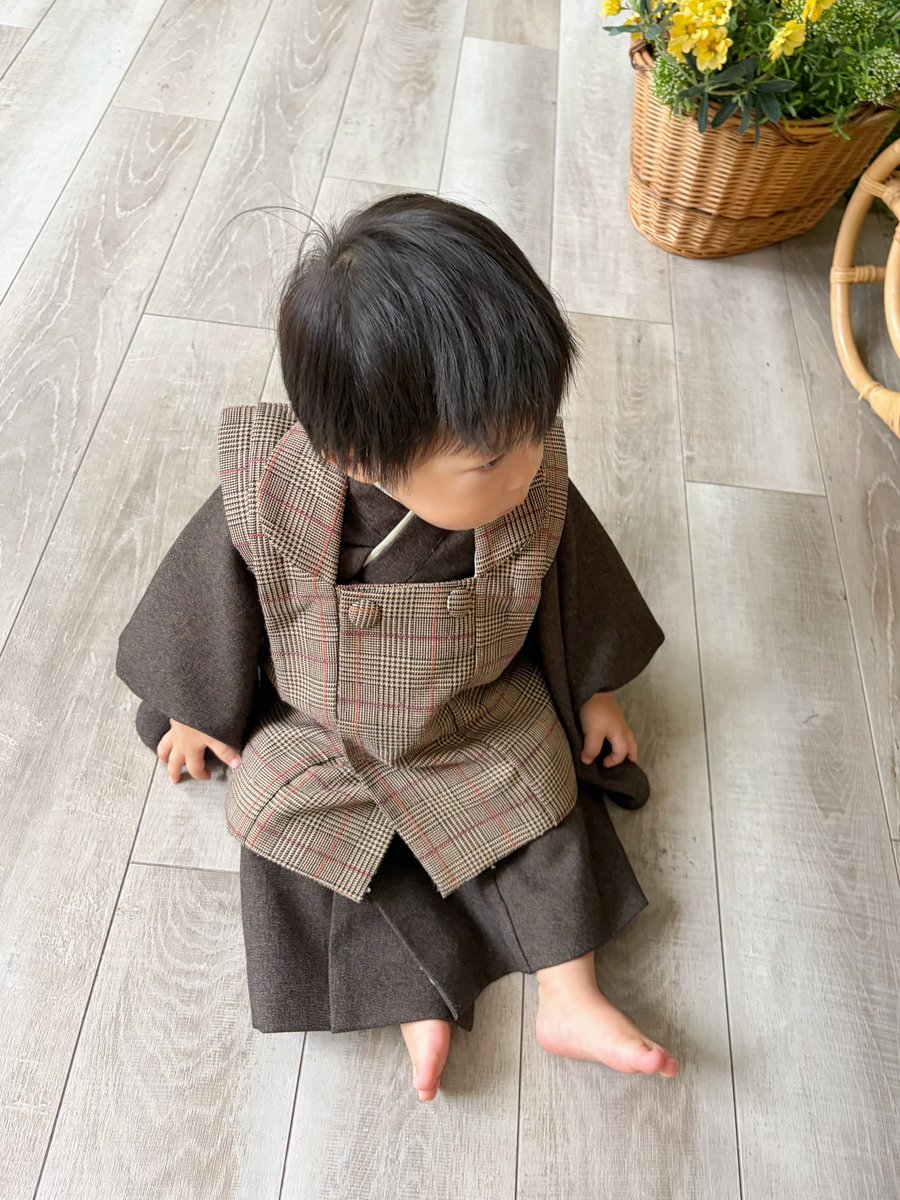 hrk_fz's tweet photo. 昨日お宮参り行ってきた🫶🏻主役は顔が写ってるのばっかりだから上の子だけでも、、👦🏻 https://t.co/yKCl437Fb4