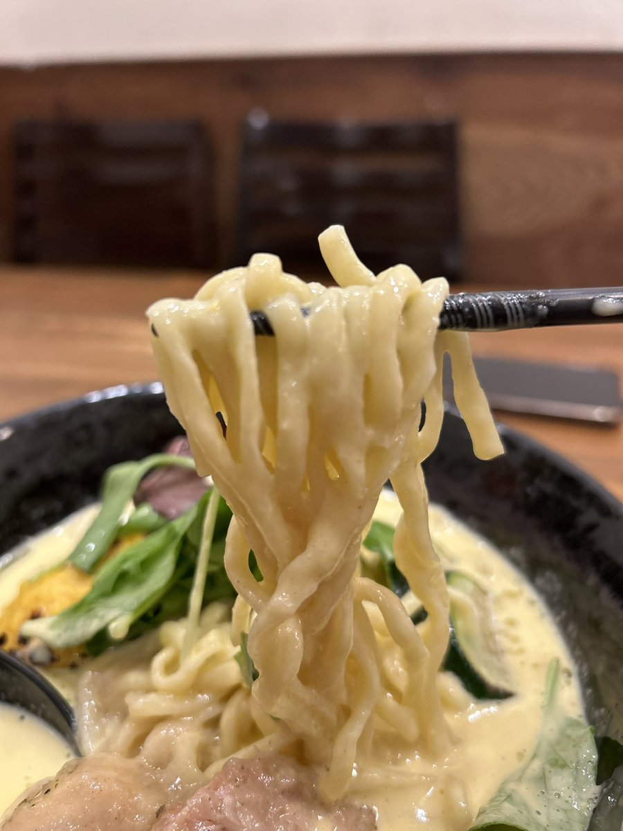 海老香る!旨辛味噌ラーメン RE:唐唐郎 tweet media