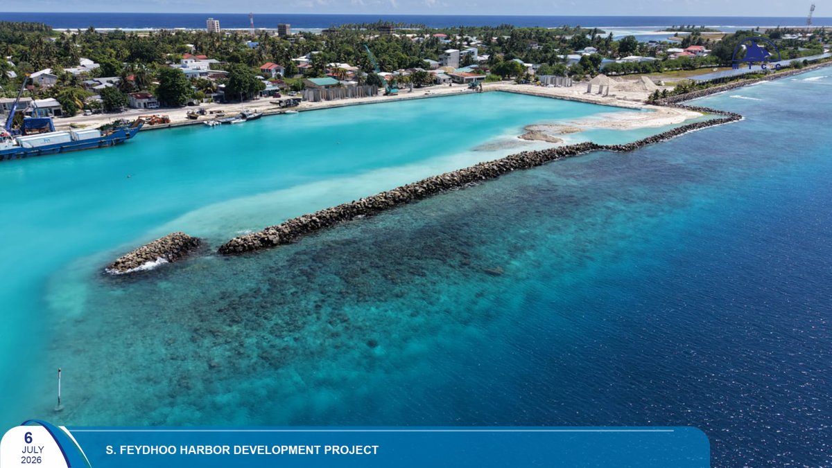 MTCCPlc's tweet photo. Project Update: Design and Build of S. Feydhoo Harbor Upgrade  

Shuttering and capping beam of quay wall, backfilling dredged sand of quay wall area are in progress.   

Follow more updates at: https://t.co/gj1h167YHq #MTCCProjects #TeamMTCC #RayyithungeKunfuni #GaumuBinaakurumugaaMTCC