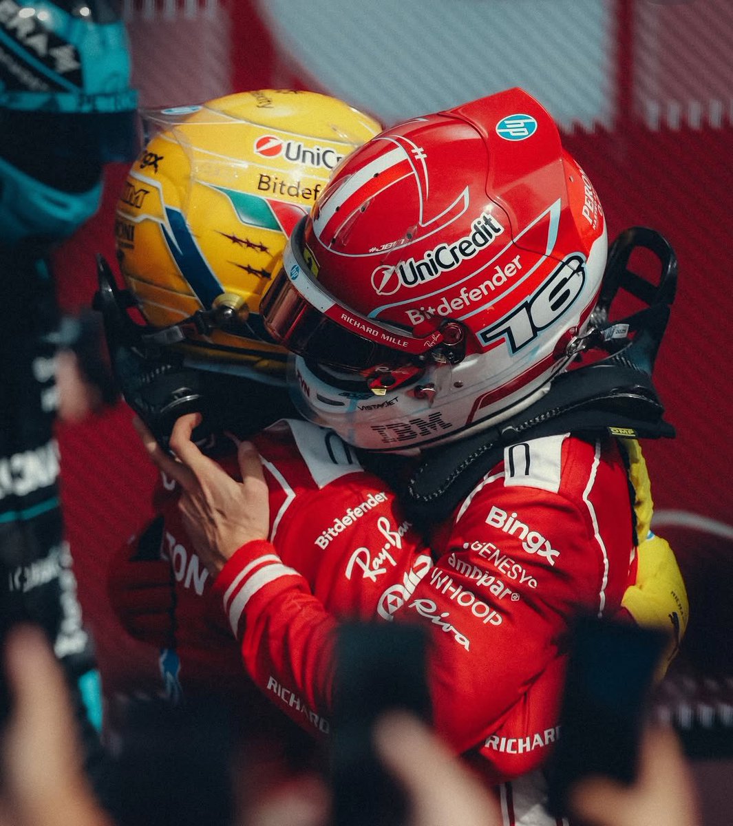 yresupreme's tweet photo. Both driver fan bases need to get along and stop fighting over nonsense theory and believes. You can support your driver without putting the other driver down or trying to rage bait each other. https://t.co/XIqRfkuOIK