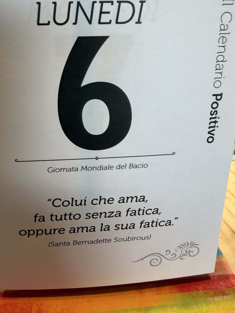 Tsukkamicia's tweet photo. Giornata mondiale del bacio …….😘 https://t.co/DcbaUNrX2s