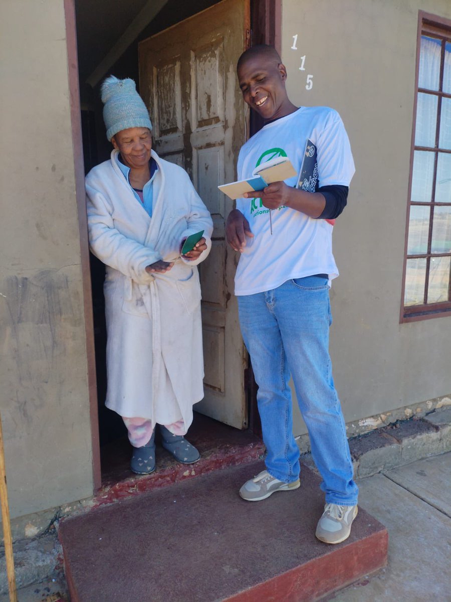ActionSA_NW's tweet photo. The ActionSA recruitment drive in Goedgevonden was a great success, with our team engaging residents and expanding our movement. Every new member brings us one step closer to delivering real change. π #ActionSA https://t.co/cht1DBC0Es
