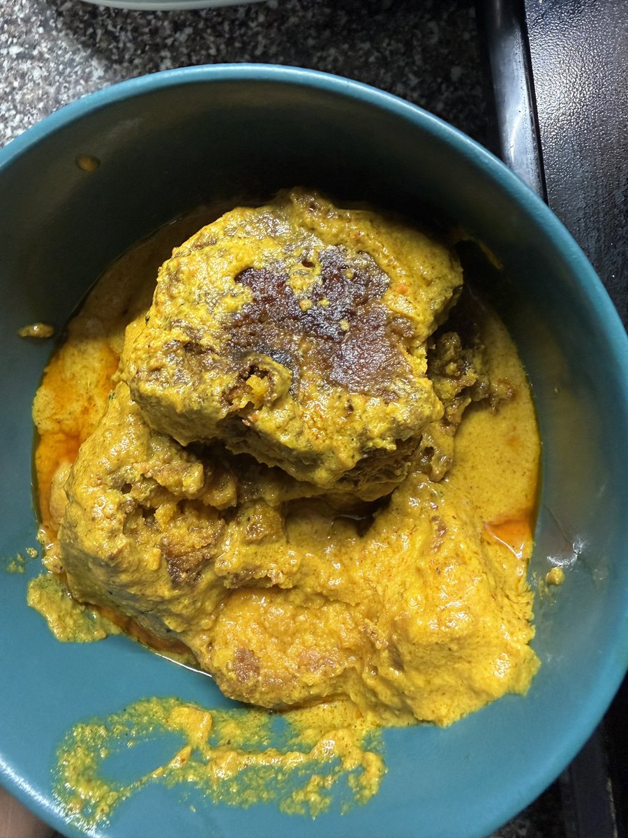 rhlpandey's tweet photo. @Swiggy @WeAreSwiggy @SwiggyCares

Placed this order from Kolkata Sholoana and after the delivery immediately complaining that the food is burnt and I had to throw the entire food and still you are denying the refund is completely unacceptable https://t.co/WTzRpCpolA