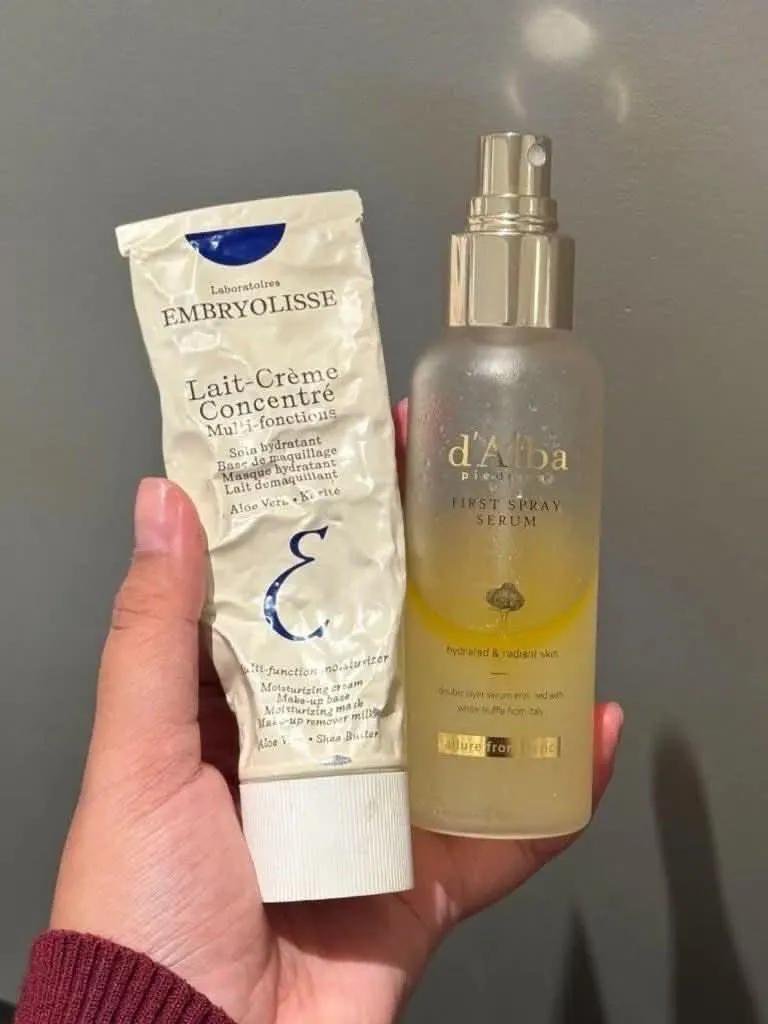 thirtyprly's tweet photo. SIAPA PUN YANG SPILL COMBO INI SEBELUM TIDUR, SUNGKEM BANGET! 😭🧎‍♀️
Jujur, tadinya gw males banget skincare-an. Tapi sejak nyoba kombo kilat ini, hasilnya beneran keliatan banget woy, ga boong! https://t.co/INPt79NBF5