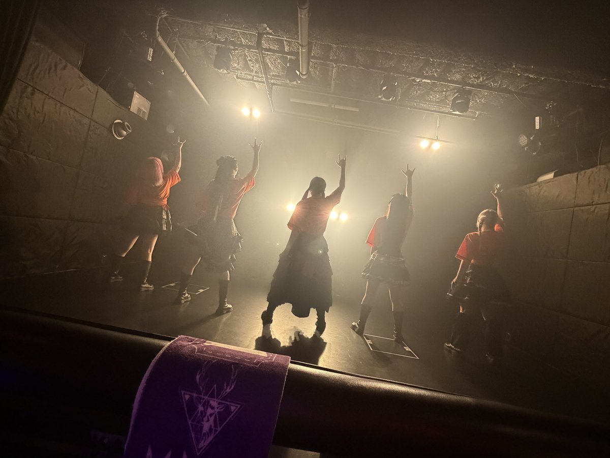 h923ss's tweet photo. アンビで始まる1日🦌🦌🦌🦌🦌 https://t.co/mT9wDtyoVn
