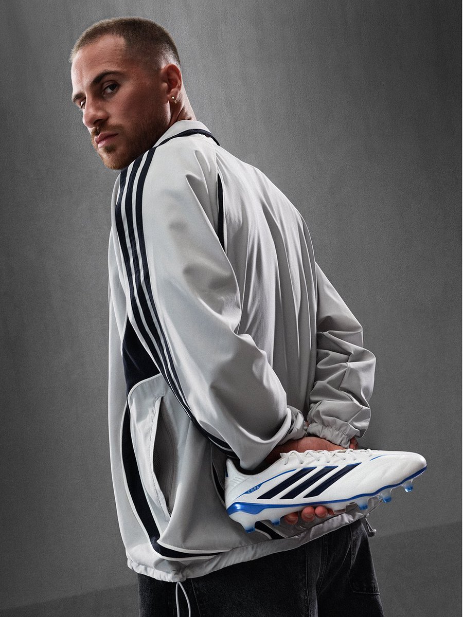 adidasfootball's tweet photo. the stage got bigger and so did the choice. 🔥

chaos or control, choose one. https://t.co/Qo0dcJLnV4