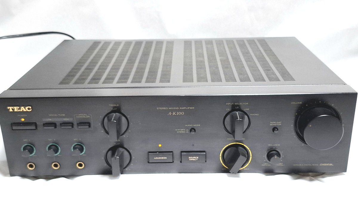 TEAC A-K100 カラオケ対応 ステレオアンプを出品しました。 1995年頃