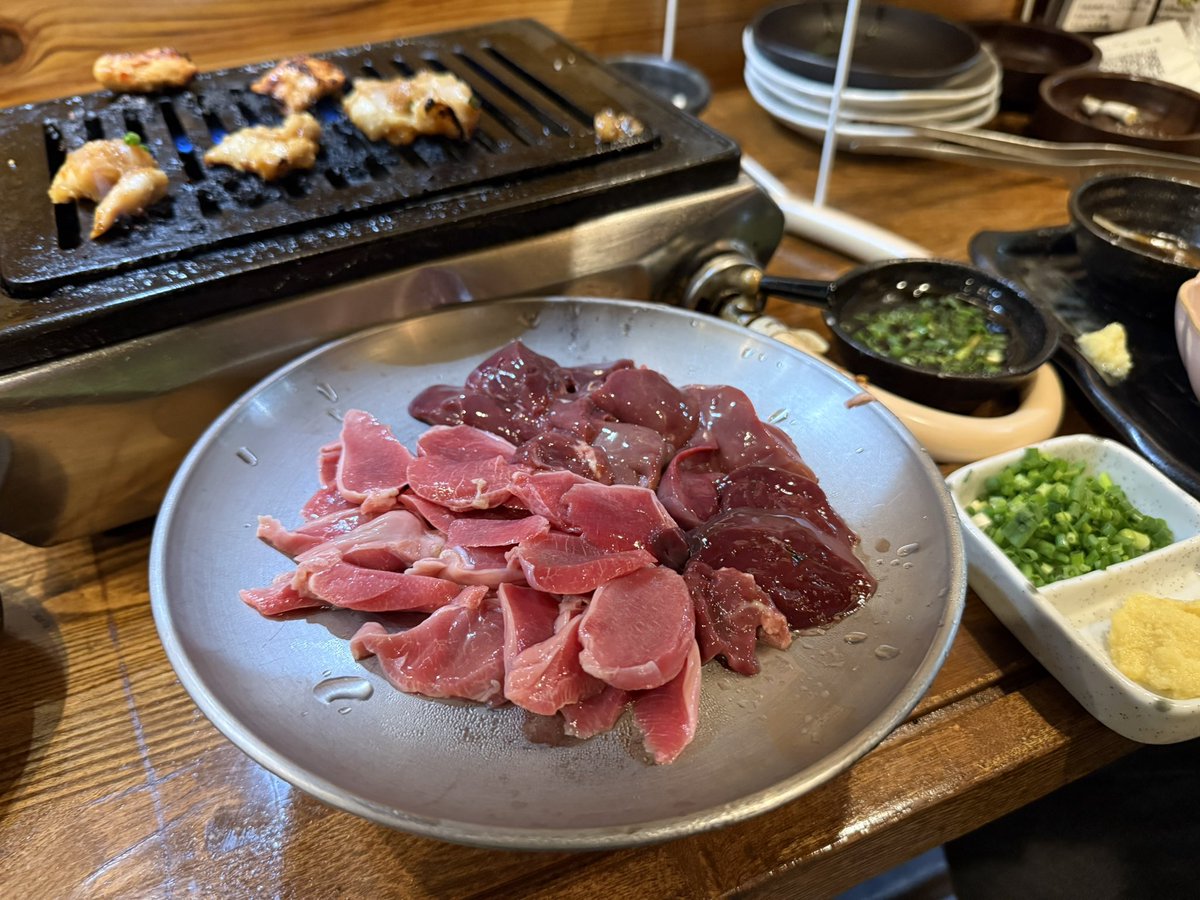 kukkuthan's tweet photo. オクトーバーフェスト行って生レバー最高の1日 https://t.co/fdtNHCylow