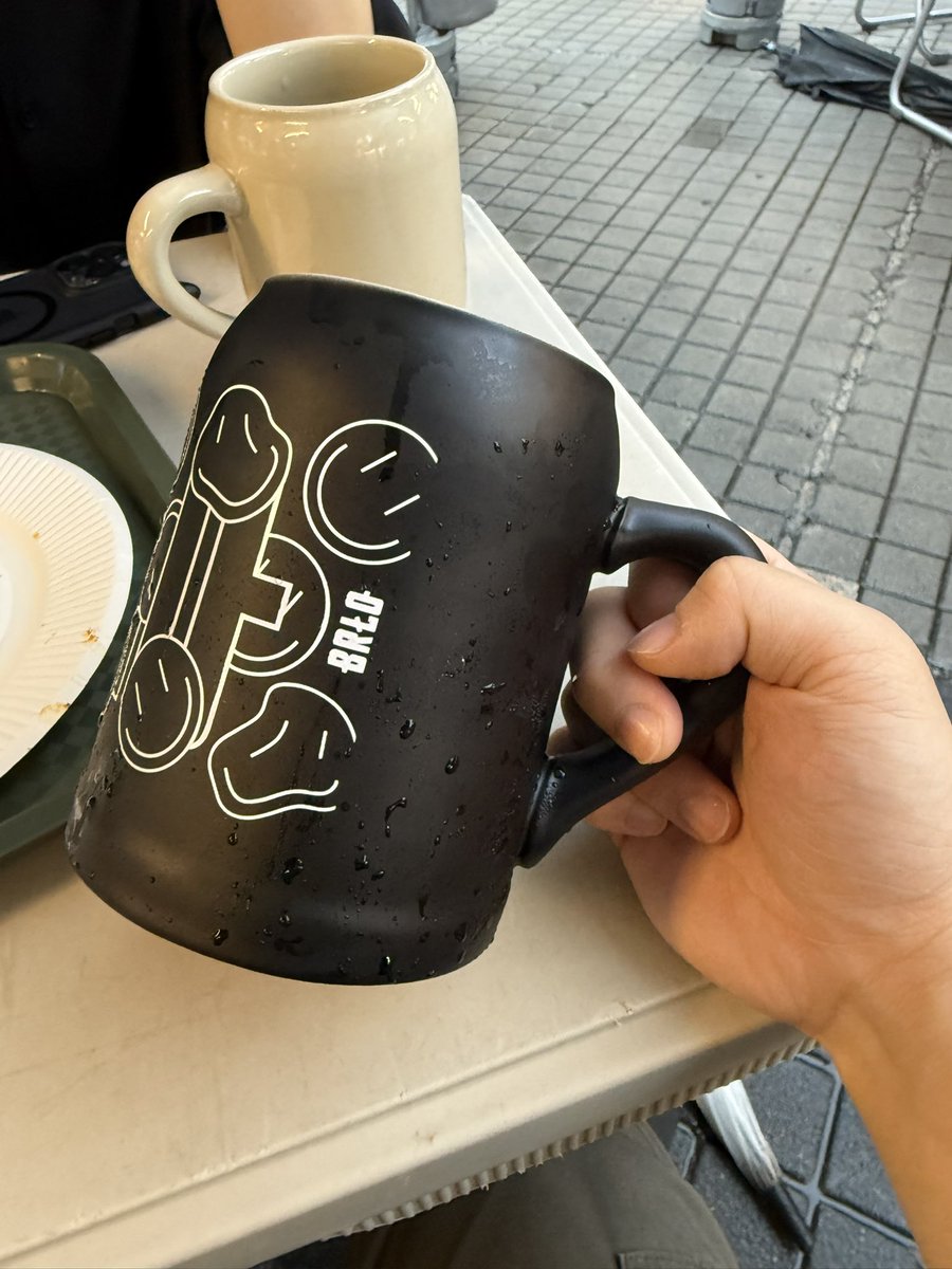 kukkuthan's tweet photo. オクトーバーフェスト行って生レバー最高の1日 https://t.co/fdtNHCylow