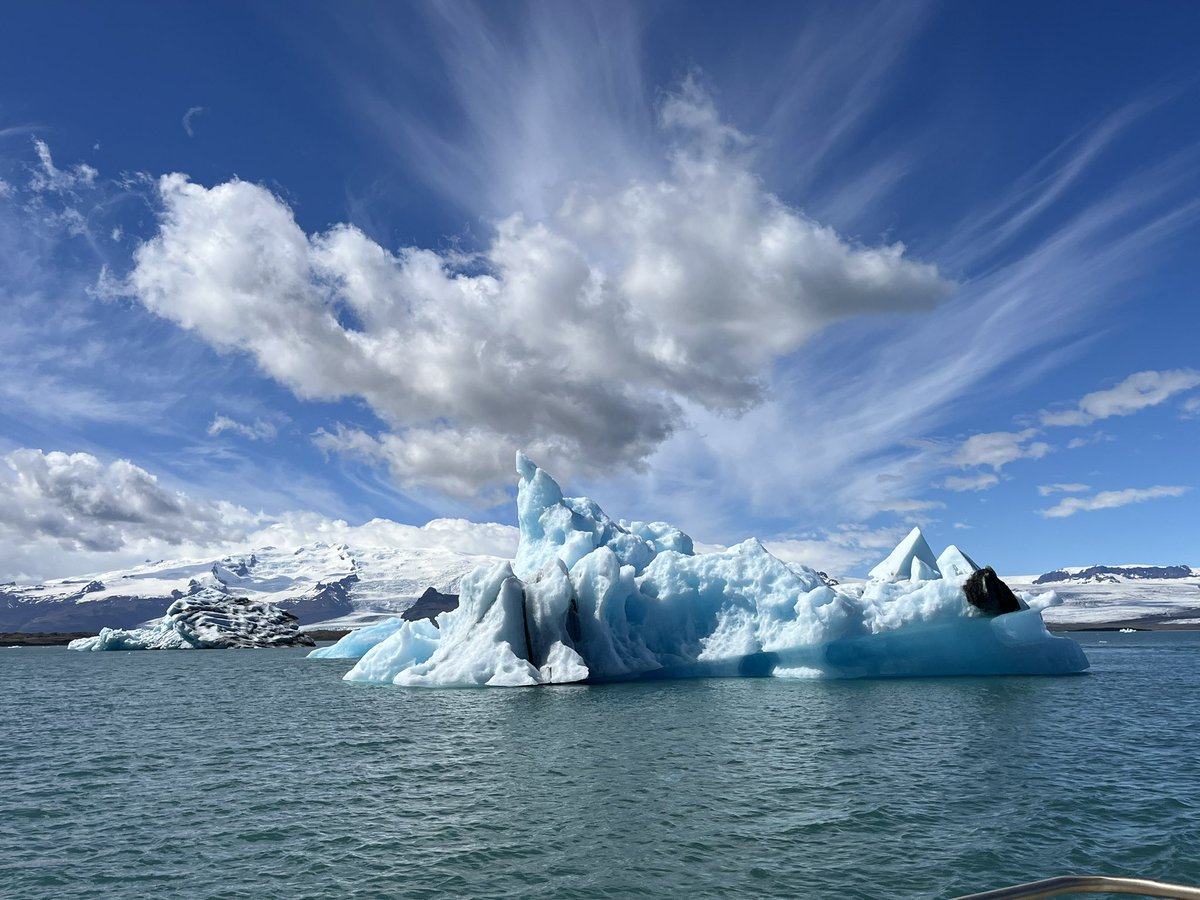 MissyToffee's tweet photo. #Jokulsarlon absolutely worth the drive #Iceland https://t.co/0skkTUAm1f