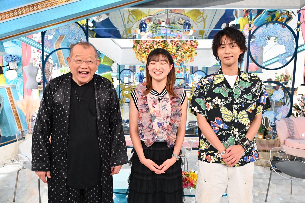 a_studio_tbs's tweet photo. ／
今週のA-Studio＋
ゲストは #坂本花織 さん⛸️
＼

今年5月に結婚された旦那さんとの
幸せあふれる新婚トークも…💓

今後のラインナップは
7/17 #中島歩 さん
7/24 #竜星涼 さん

#Aスタプラス
#TVer で見逃し配信中🥳
ぜひお気に入り登録を
お願いします🐥

🔗https://t.co/aY3ZCnoHGT https://t.co/CuxlFrWMTh